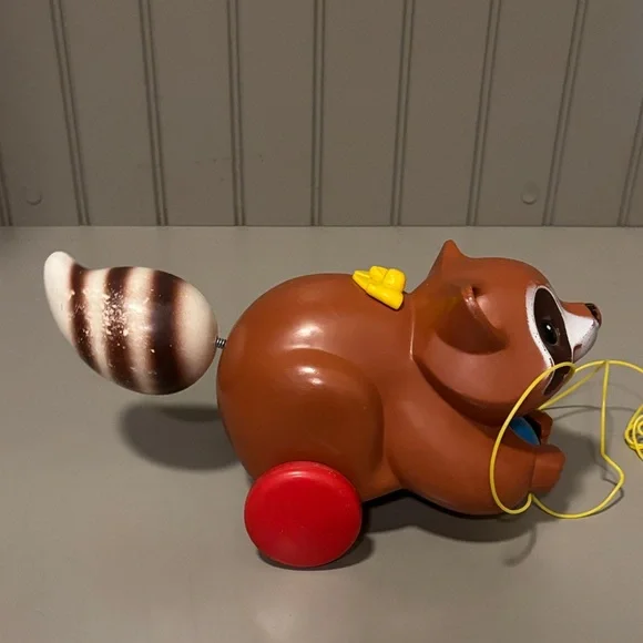 Fisher-Price Roly Poly Raccoon Pull-Along Toy - Picture 4 of 4